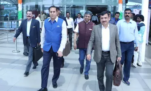 राज्यात दिशा कायदा लागू होणार? गृहमंत्र्यांचा ताफा आंध्रप्रदेशात दाखल