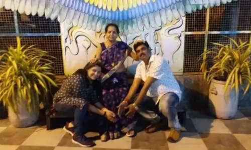 आई.. तु आम्हाला हवी आहेस कायम आई.. तु आम्हाला हवी आहेस कायम