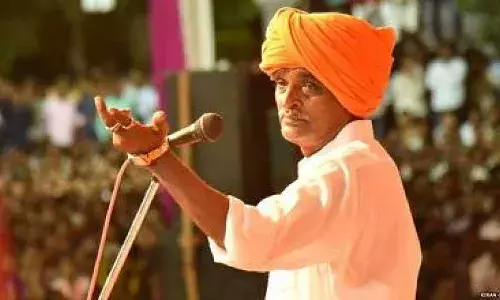 सोंगाड्या इंदुरीकर आणि विखारी उत्पात 