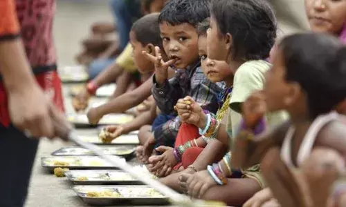 ..तर लोक कोरोनाने नाही पण भूकेने मरतील