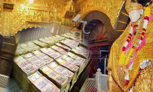 Lockdown च्या काळातही साईबाबांच्या झोळीत 2 कोटी रुपयांचे दान