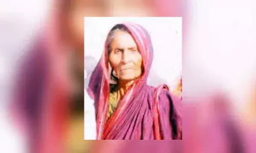 निरक्षर नानुबाईची कहाणी...