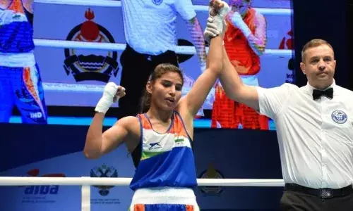 ‘या’ भारतीय महिलेला मिळलं बॉक्सिंगमध्ये रौप्य पदक ‘या’ भारतीय महिलेला मिळलं बॉक्सिंगमध्ये रौप्य पदक