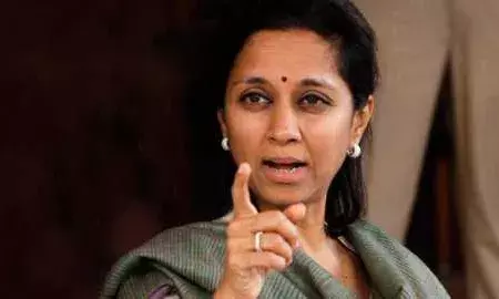 खासदार सुप्रिया सुळेंनी घेतली मराठा आंदोलकांची भेट