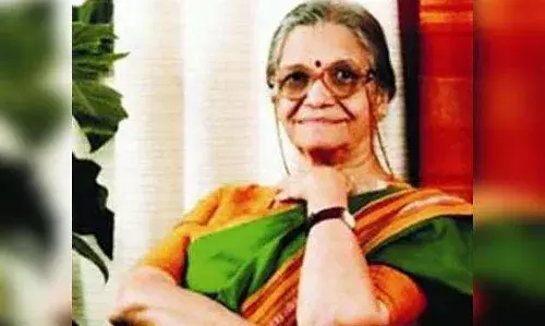 माझ्या आईचं माहेर गेलं…