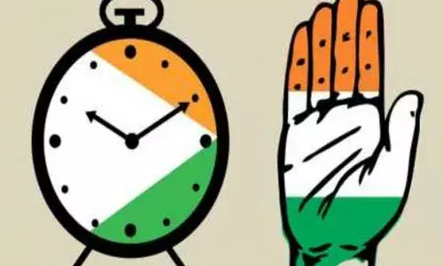 आघाडीच्या जहिरनाम्यात महिलांसाठी ‘या’ खास ५ योजना आघाडीच्या जहिरनाम्यात महिलांसाठी ‘या’ खास ५ योजना