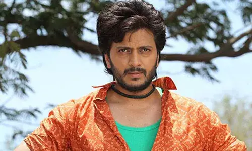 कोरोना पासून वाचण्यासाठी रितेश देशमुख चा लय भारी संदेश कोरोना पासून वाचण्यासाठी रितेश देशमुख चा लय भारी संदेश