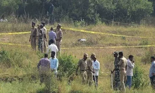 हैद्राबाद पोलिसांनी केलेला एनकाऊंटर म्हणजे वध! हैद्राबाद पोलिसांनी केलेला एनकाऊंटर म्हणजे वध!