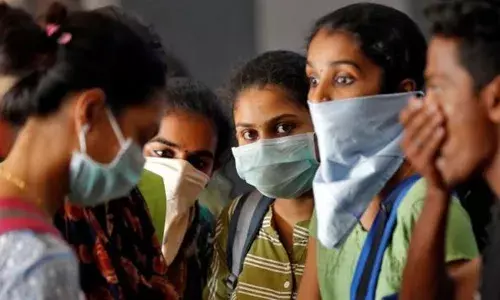 कोरोना… मास्क आणि बावळटपणा! कोरोना… मास्क आणि बावळटपणा!