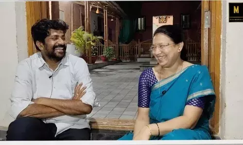 ‘डॅशींग नवरा, साधी बायको’ पाहा बच्चू कडूंचा डॅशींग संसार