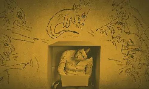 मर्यादा फक्त स्त्रियांना का? मर्यादा फक्त स्त्रियांना का?