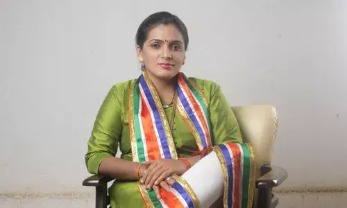 हैदराबाद एन्काउंटरचे स्वागत - रुपाली पाटील(मनसे)