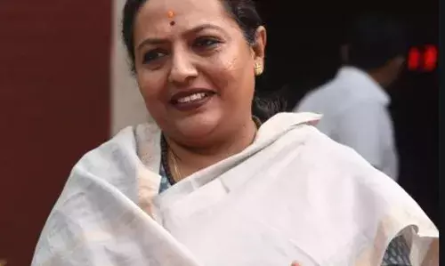 पोलिसांची भीती राहिली तर समाजात शिस्त येईल - पालकमंत्री यशोमती ठाकुर