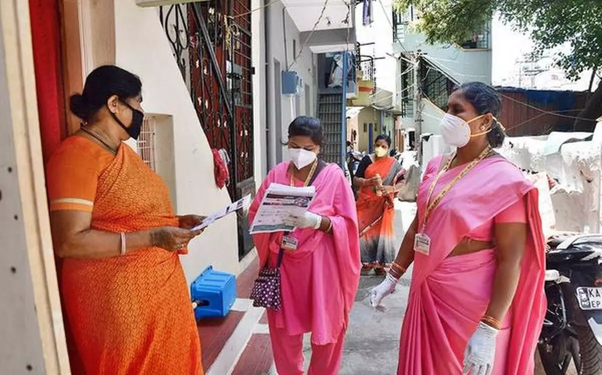 “कोरोना नियंत्रणात आशा सेविकांचा अमुल्य वाटा” मुख्यमंत्र्यांचं आशा सेविकांना पत्र