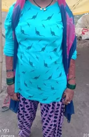 तीच बालपण बंधनात ?