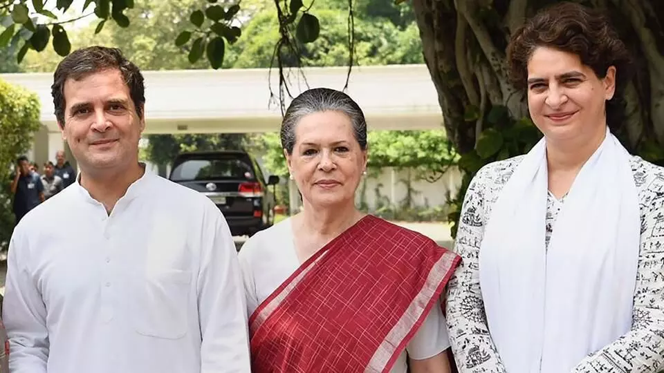 गांधी कुटूंबाची SPG सुरक्षा काढली