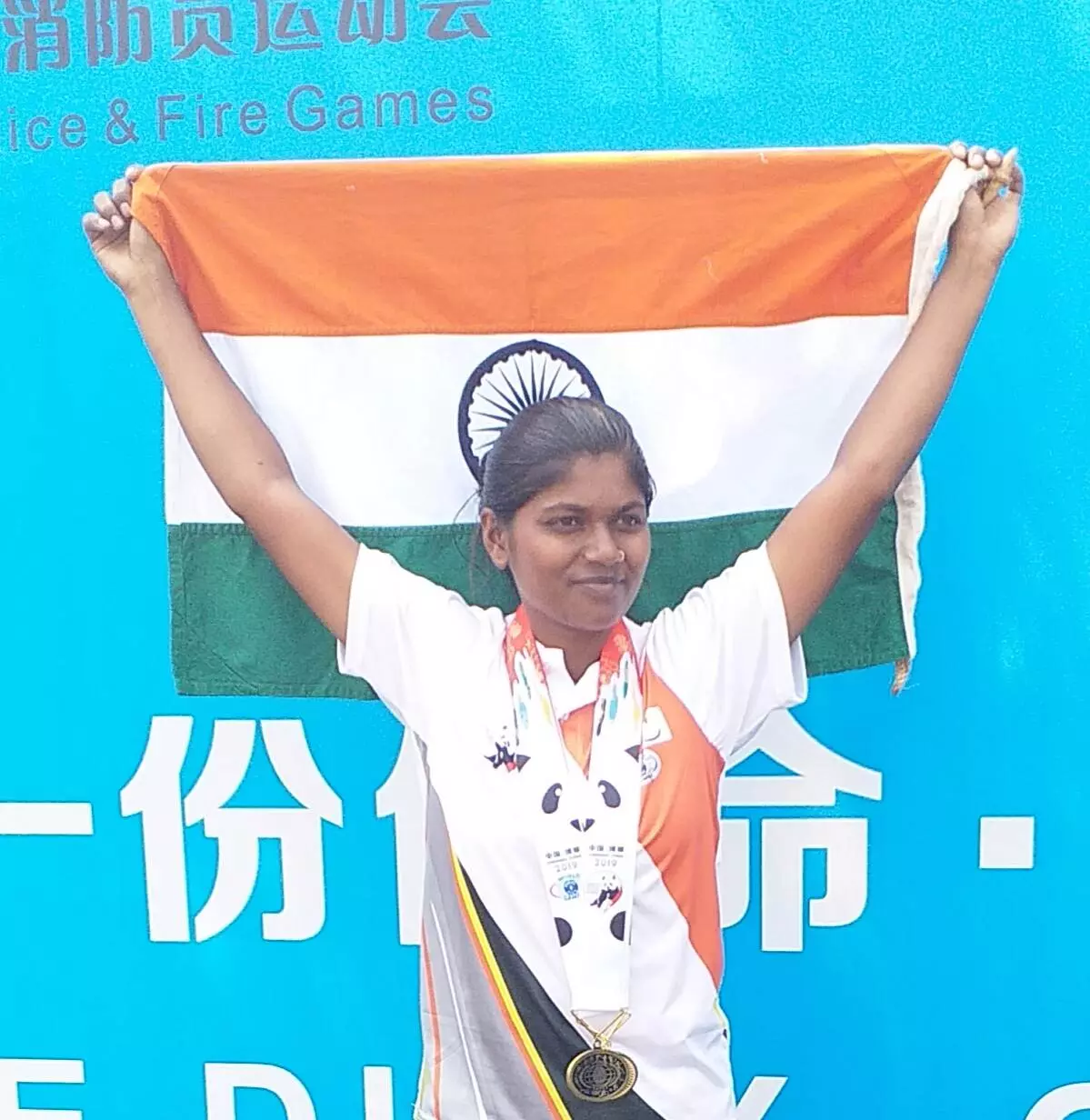 जागतिक पोलिस क्रीडा स्पर्धेत बुलडाण्याच्या मोनाली जाधवचा विक्रम , दोन सुवर्णांसह तीन पदकांची कमाई
