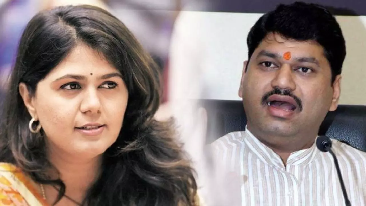 धनंजय मुंंडेंकडून छत्रपतींच्या संस्कारांची पायमल्ली; पंकजा मुंडेंचा निशाणा