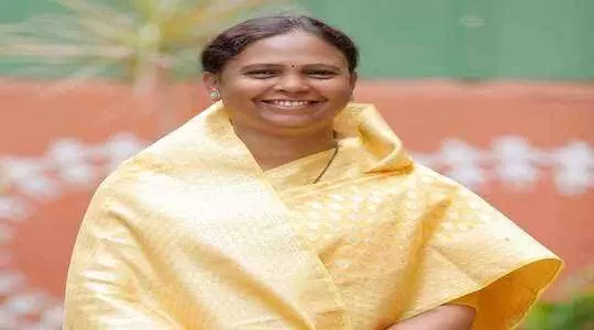 भूसंपादनाचा फायदा अजूनही शेतकऱ्यांना मिळाला नाही - आमदार मोनिका राजळे