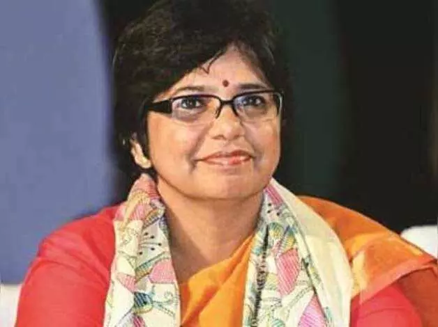 राज्य महिला आयोगाच्या अध्यक्ष विजया राहटकर यांचा मुख्यमंत्री उद्धव ठाकरे यांच्याकडे राजीनामा