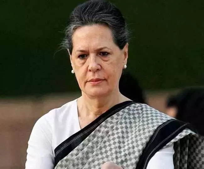 सोनियांचं रायबेलीतील मतदारांना भावनिक पत्र