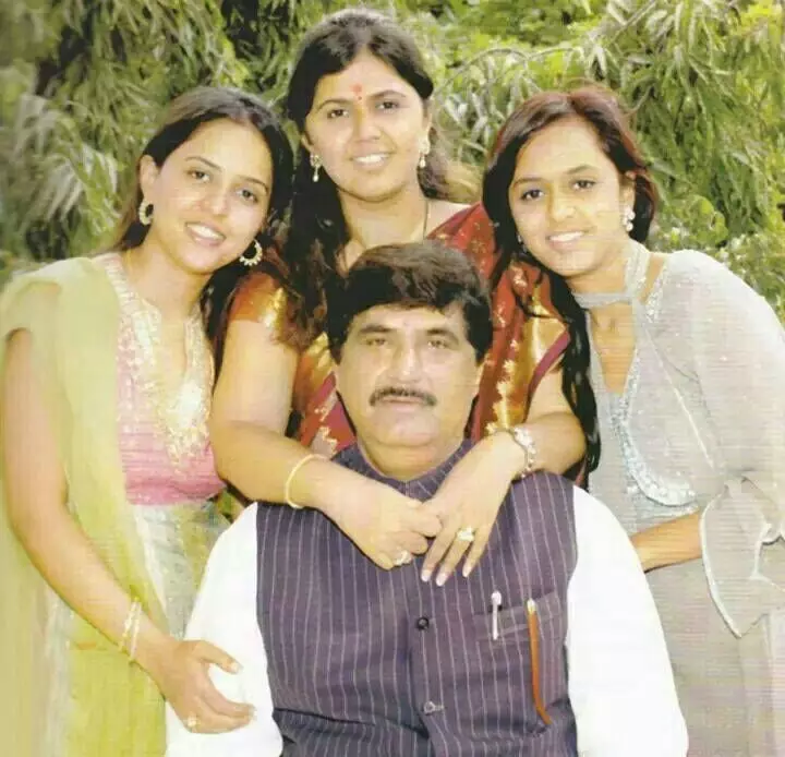 ‘मला गडावरुन पंकजा दिसते’ असं गोपीनाथ मुंडे का म्हणाले होते हे आता समजलं असेल