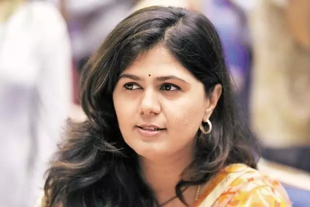 पंकजा मुंडे उपोषण : सरकार विरोधात अवाक्षरही काढणार नाही