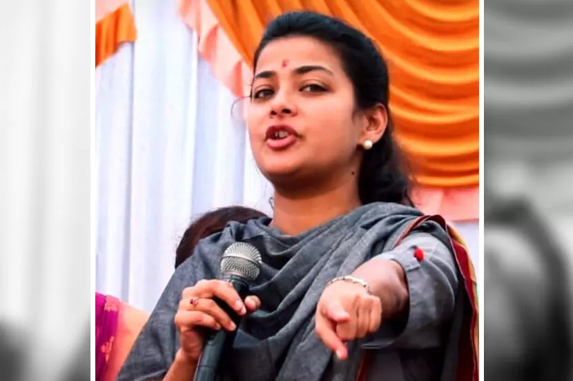 आरोपींना थर्ड डिग्री टॉर्चर करुन एन्काऊंटर केलं पाहिजे- आमदार प्रणिती शिंदे
